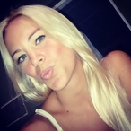 Adelyne - Travestiet à Hoofddorp Profil de Adelyne, 33 ans, Travestiet à Hoofddorp (Noord-Holland)