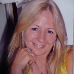 Jofrette - Travestiet à Overveen Profil de Jofrette, 30 ans, Travestiet à Overveen (Noord-Holland)